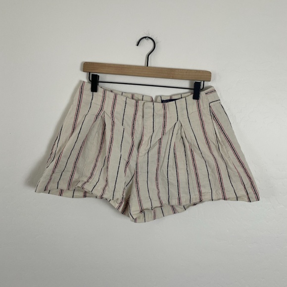 Striped Pleated High Glam Girly Picnic Summer Spring Modern Hip Artsy Shorts - Picture 5 of 5